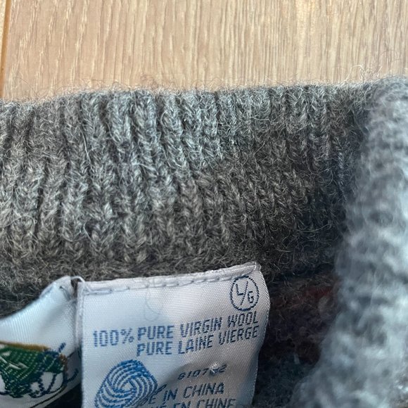 Vintage Virgin Wool Sweater - Picture 2 of 2